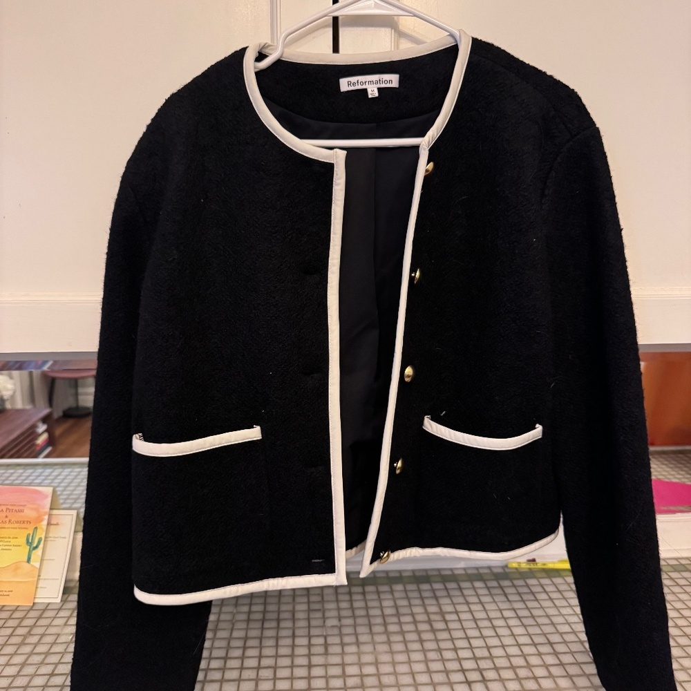 Reformation Dale Cropped Jacket Black - Size M